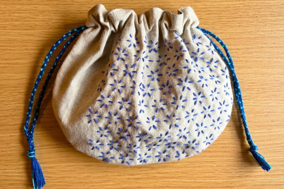 作品）組みひも巾着の紐